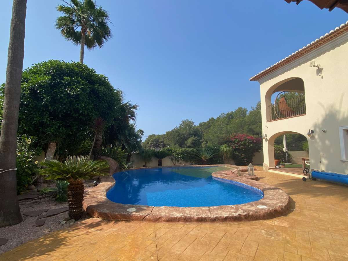 5 Bed Townhouse for sale in Moraira Costa Blanca, Alicante, Spain
