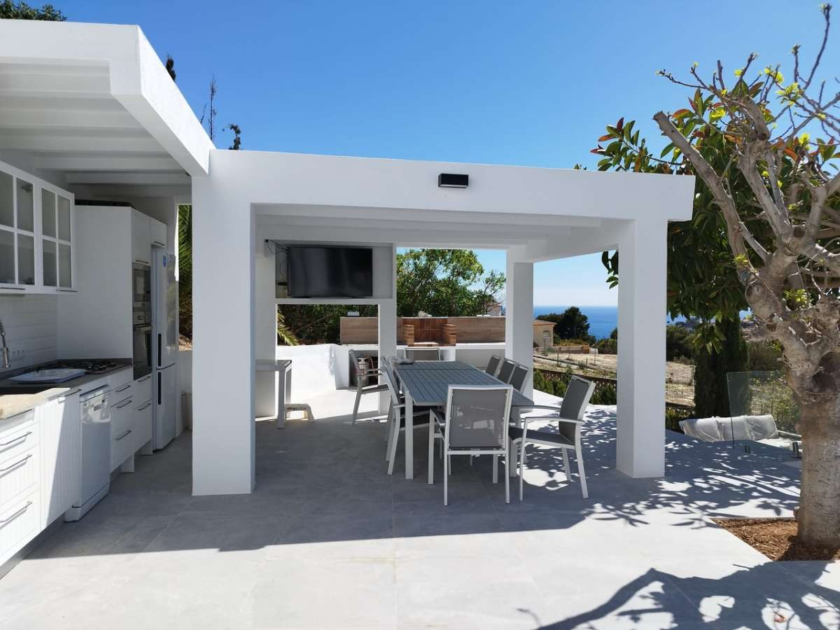 5 Bed Townhouse for sale in Calpe Costa Blanca, Alicante, Spain