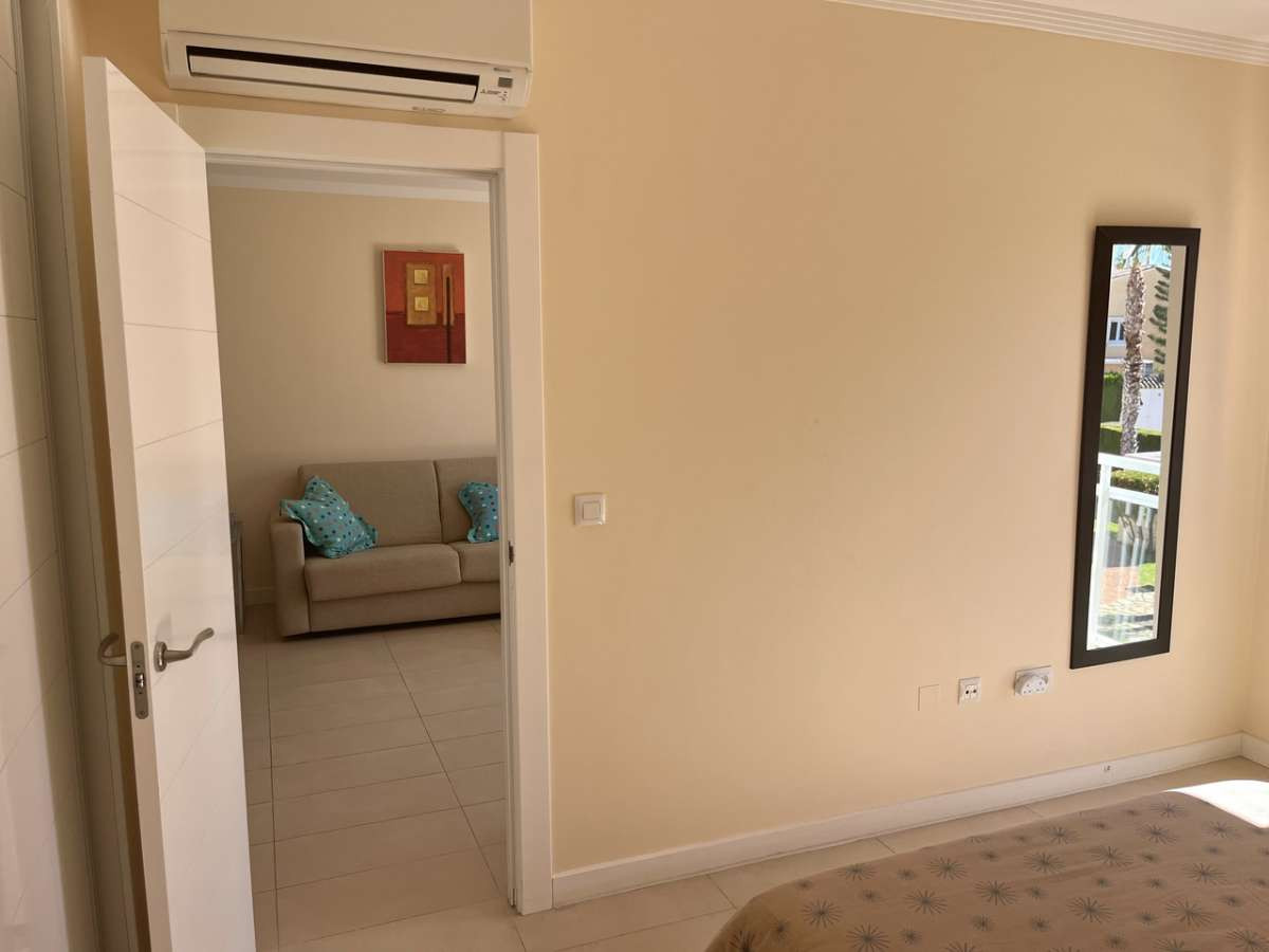 Se vende Apartamento Planta Media de 2 dormitorios en Costa Blanca, Alicante, España