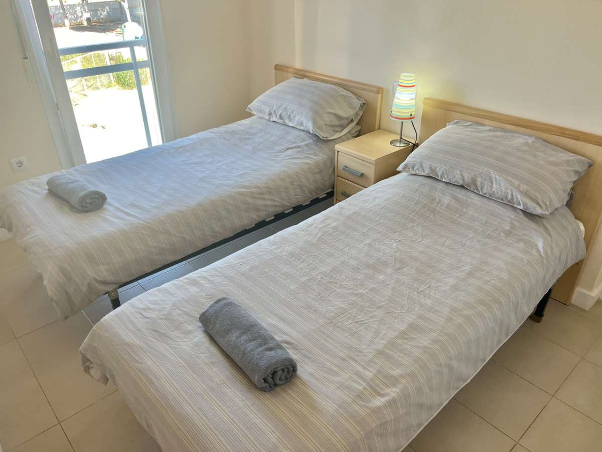 Se vende Apartamento Planta Media de 2 dormitorios en Costa Blanca, Alicante, España