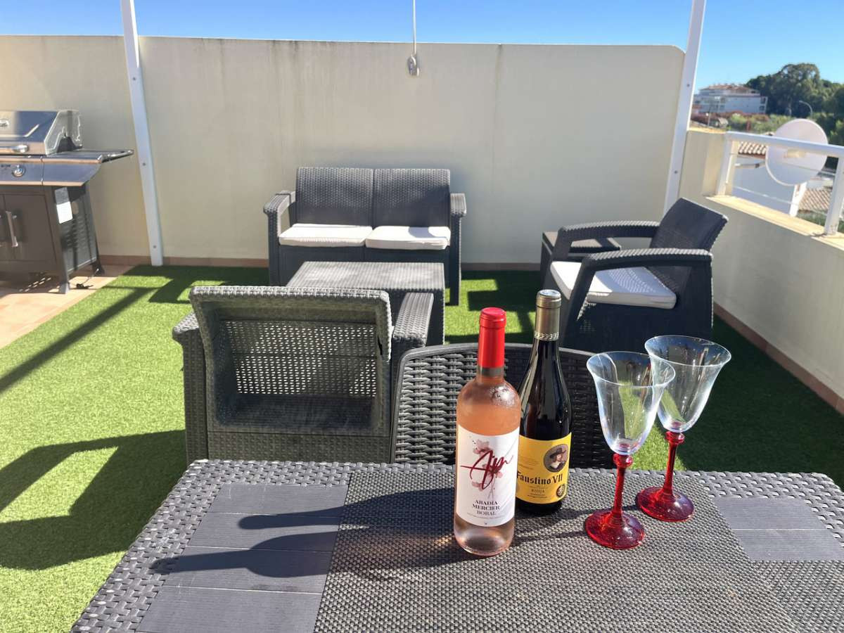 Se vende Apartamento Planta Media de 2 dormitorios en Costa Blanca, Alicante, España
