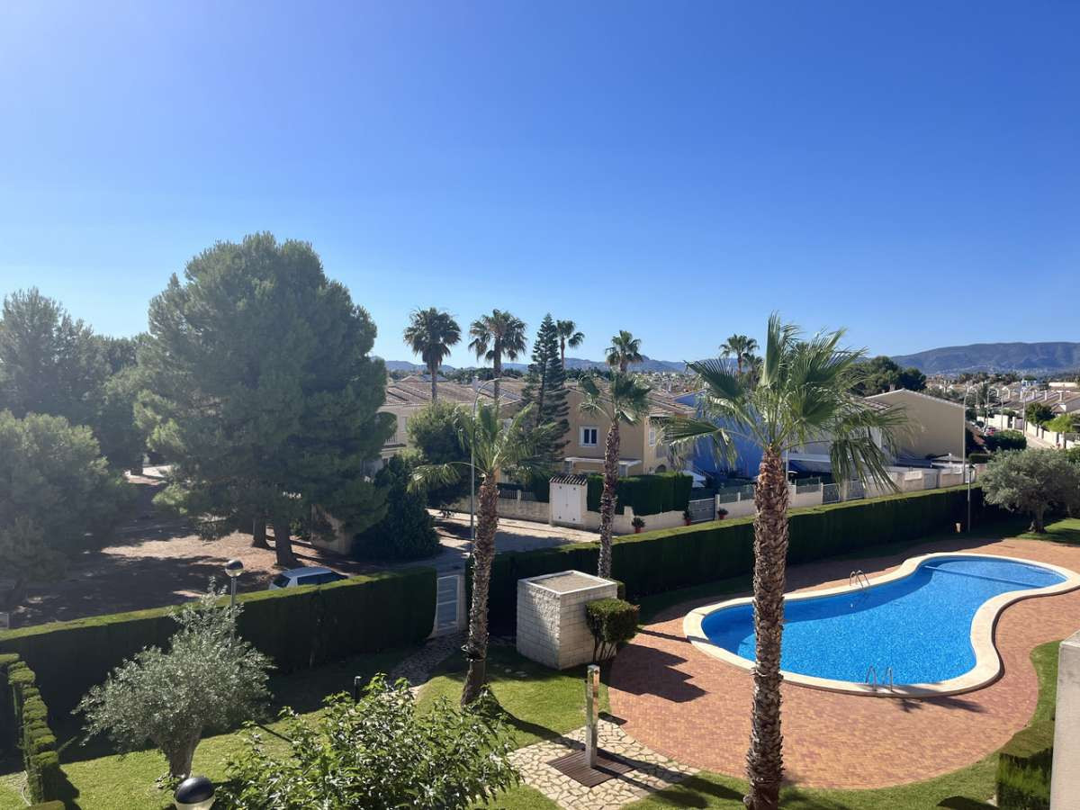 Se vende Apartamento Planta Media de 2 dormitorios en Costa Blanca, Alicante, España