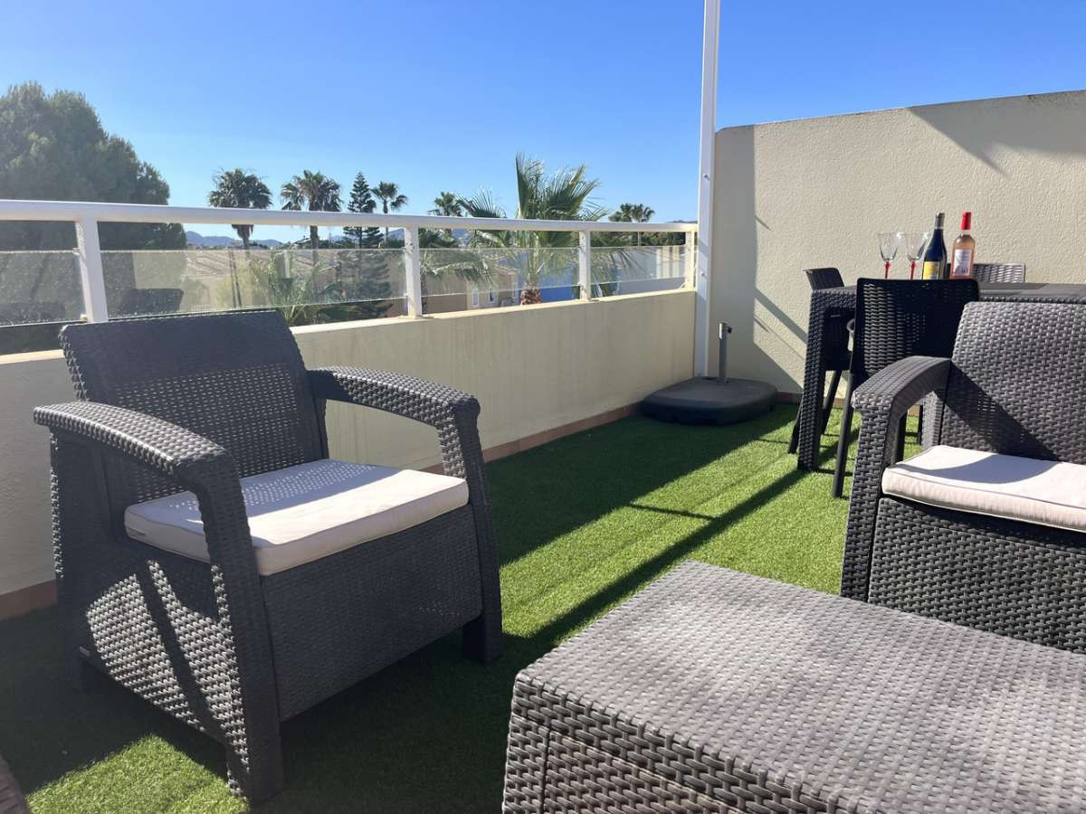 Se vende Apartamento Planta Media de 2 dormitorios en Costa Blanca, Alicante, España