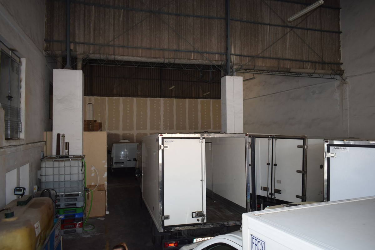 Se vende Nave industrial  en Costa Del Sol, Málaga, España