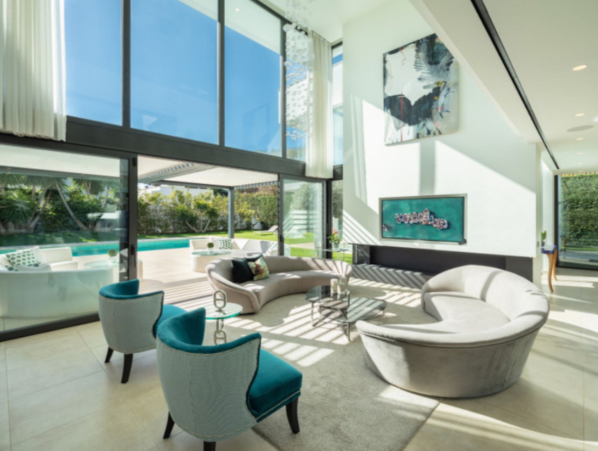 Se vende Villa - Chalet de 7 dormitorios en Costa Del Sol, Málaga, España