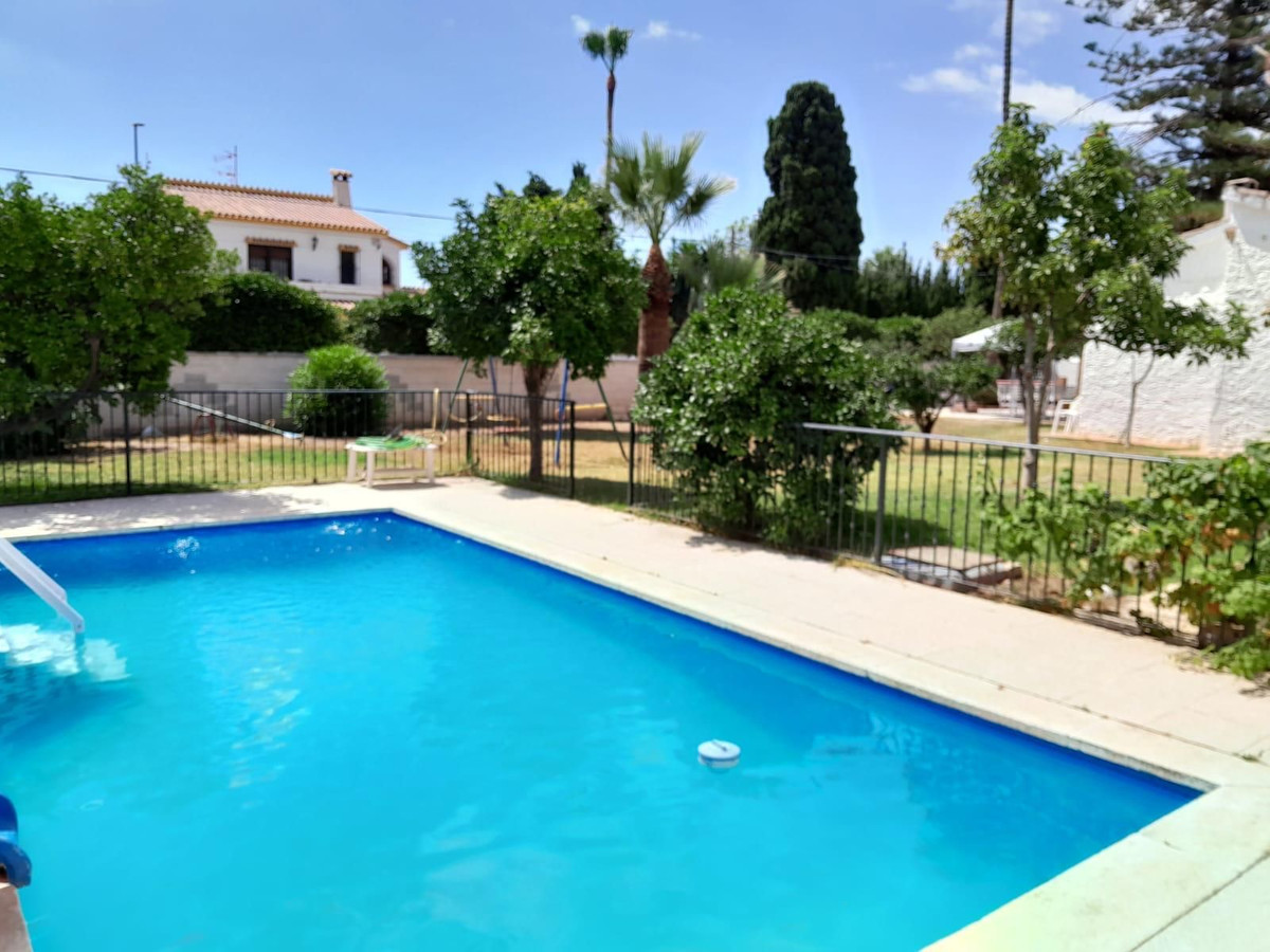 3 Bed Townhouse for sale in Churriana Málaga Ciudad, Málaga, Spain