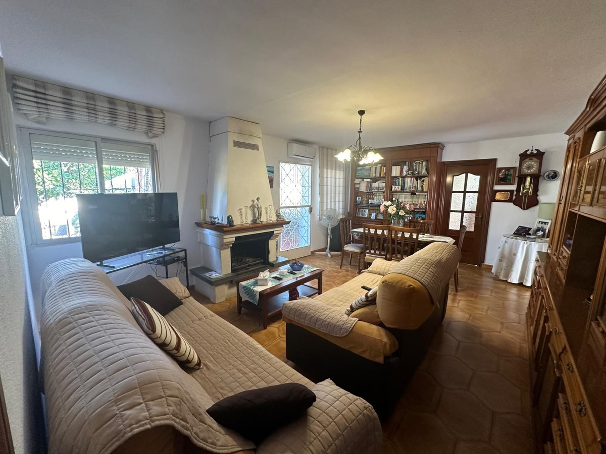 3 Bed Townhouse for sale in Churriana Málaga Ciudad, Málaga, Spain