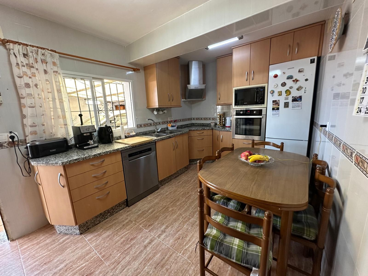 3 Bed Townhouse for sale in Churriana Málaga Ciudad, Málaga, Spain