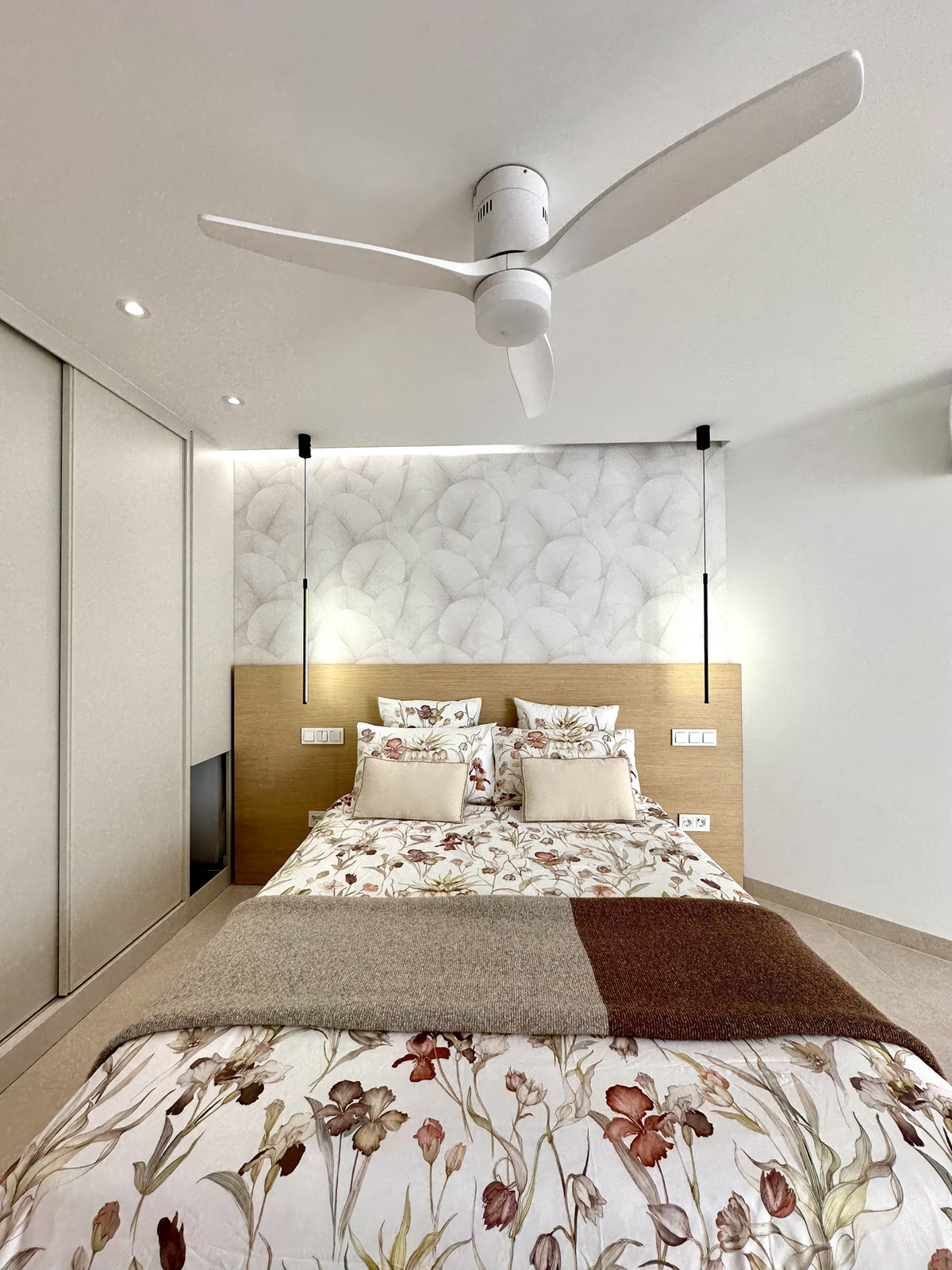 2 Bed Apartment for sale in Marbella Costa Del Sol, Málaga, Spain