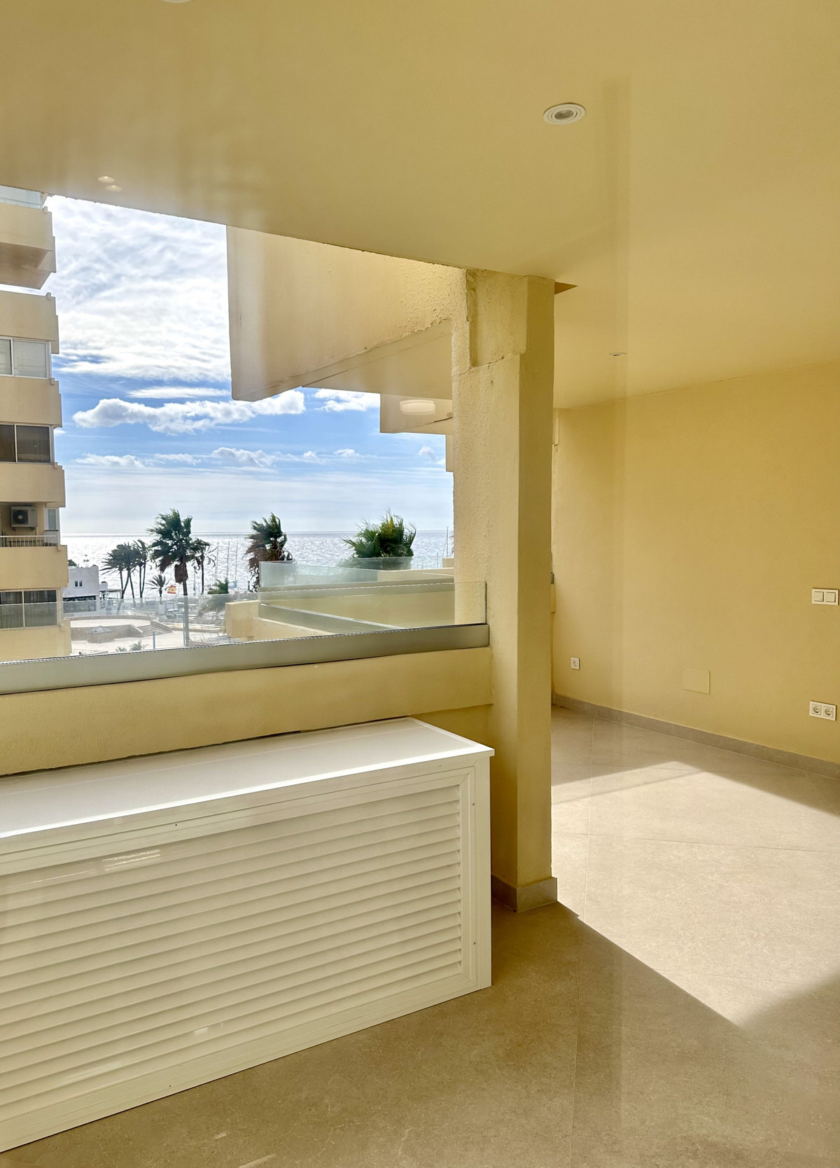 2 Bed Apartment for sale in Marbella Costa Del Sol, Málaga, Spain