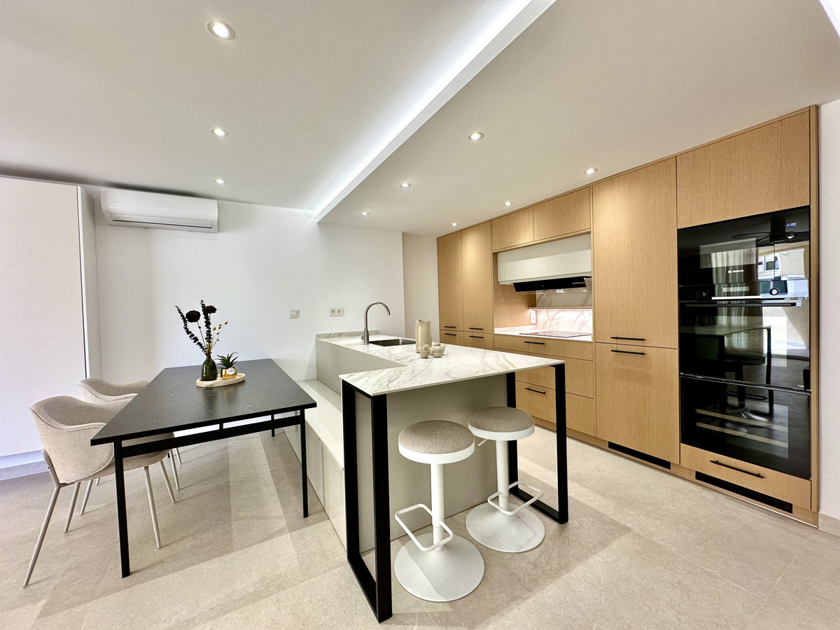 2 Bed Apartment for sale in Marbella Costa Del Sol, Málaga, Spain