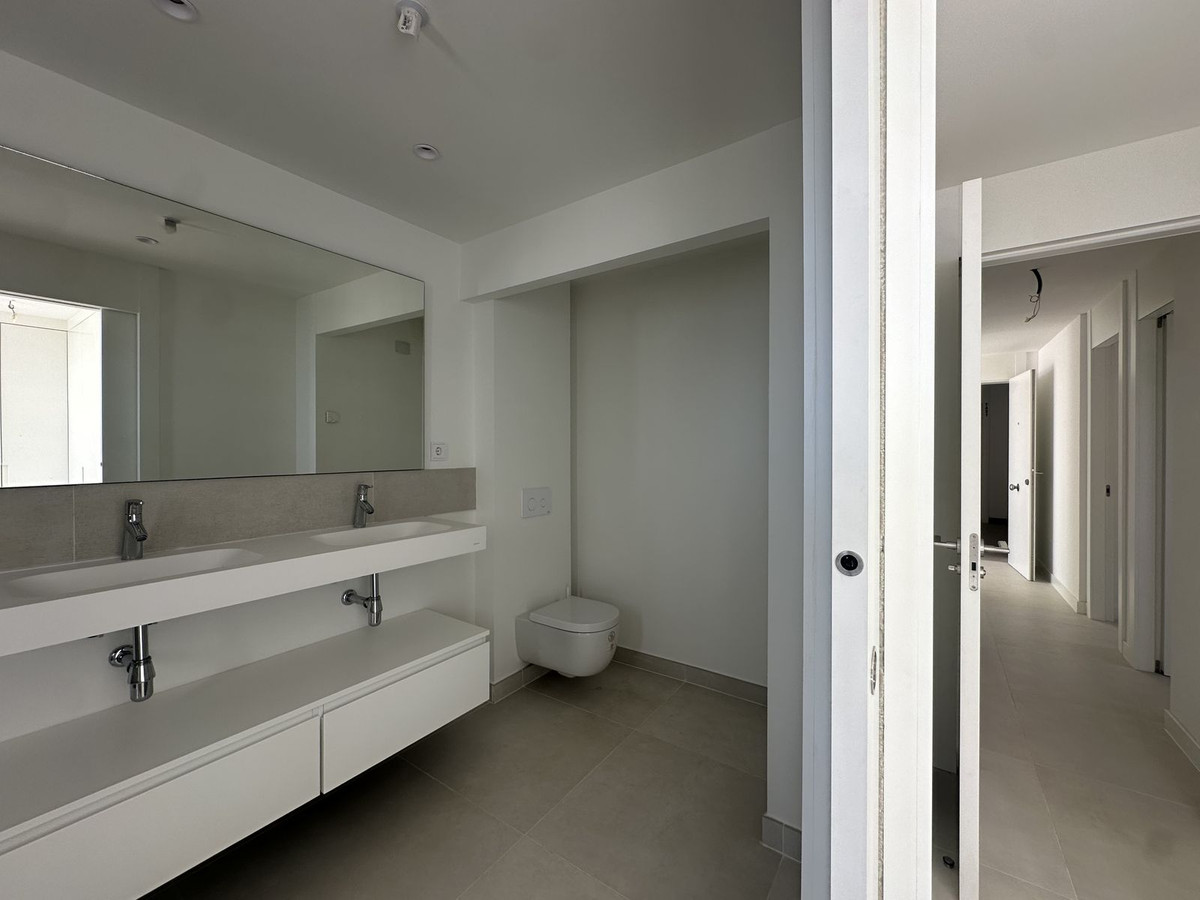 Se vende Ático Dúplex de 3 dormitorios en Costa Del Sol, Málaga, España