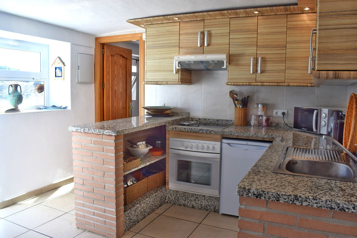 10 Bed Townhouse for sale in Ronda Costa Del Sol, Málaga, Spain