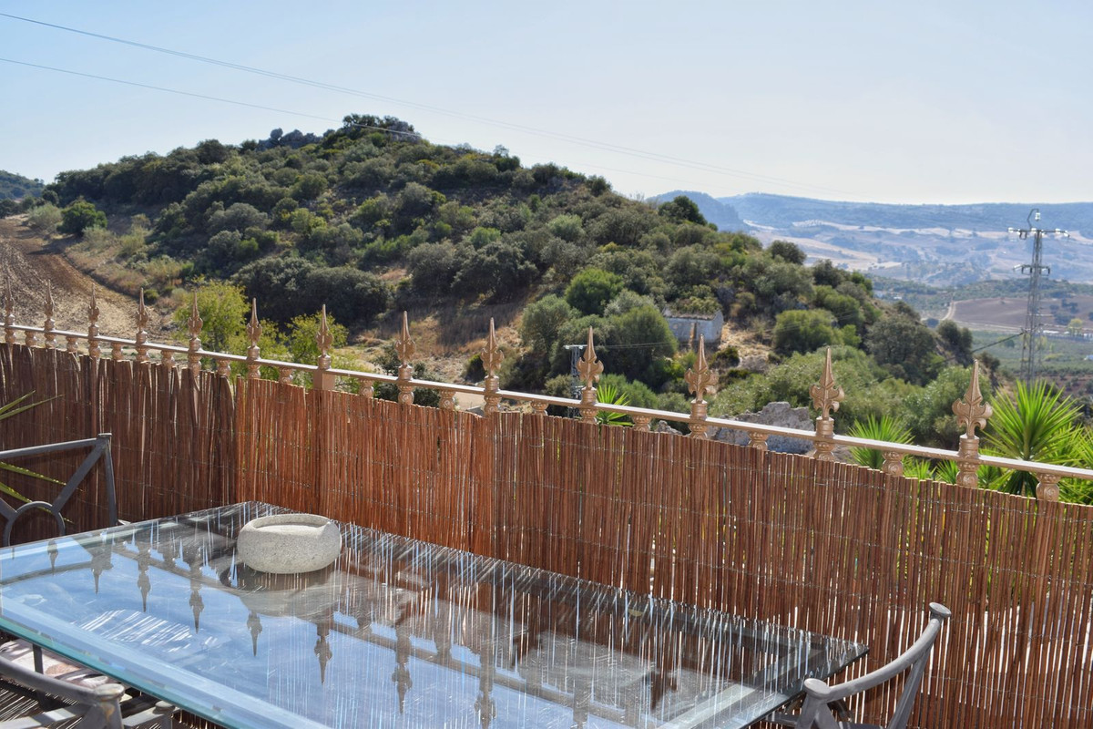 10 Bed Townhouse for sale in Ronda Costa Del Sol, Málaga, Spain