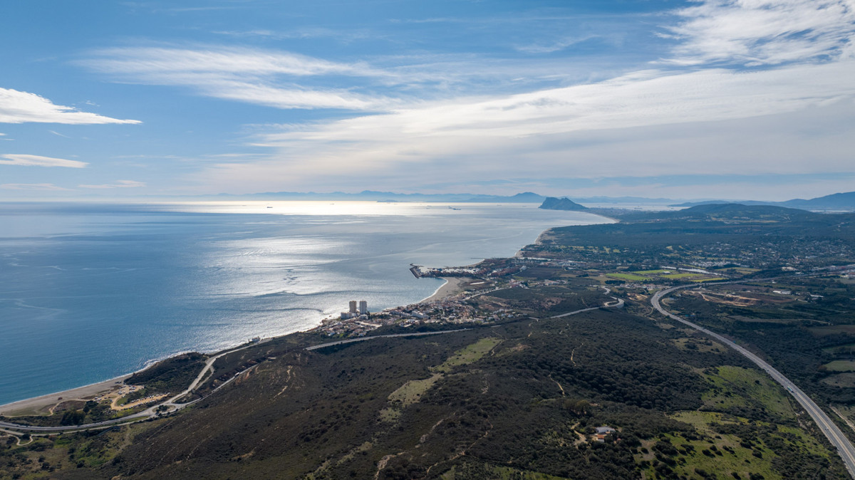 Se vende Terreno Rustico  en Costa Del Sol, Cadiz, España