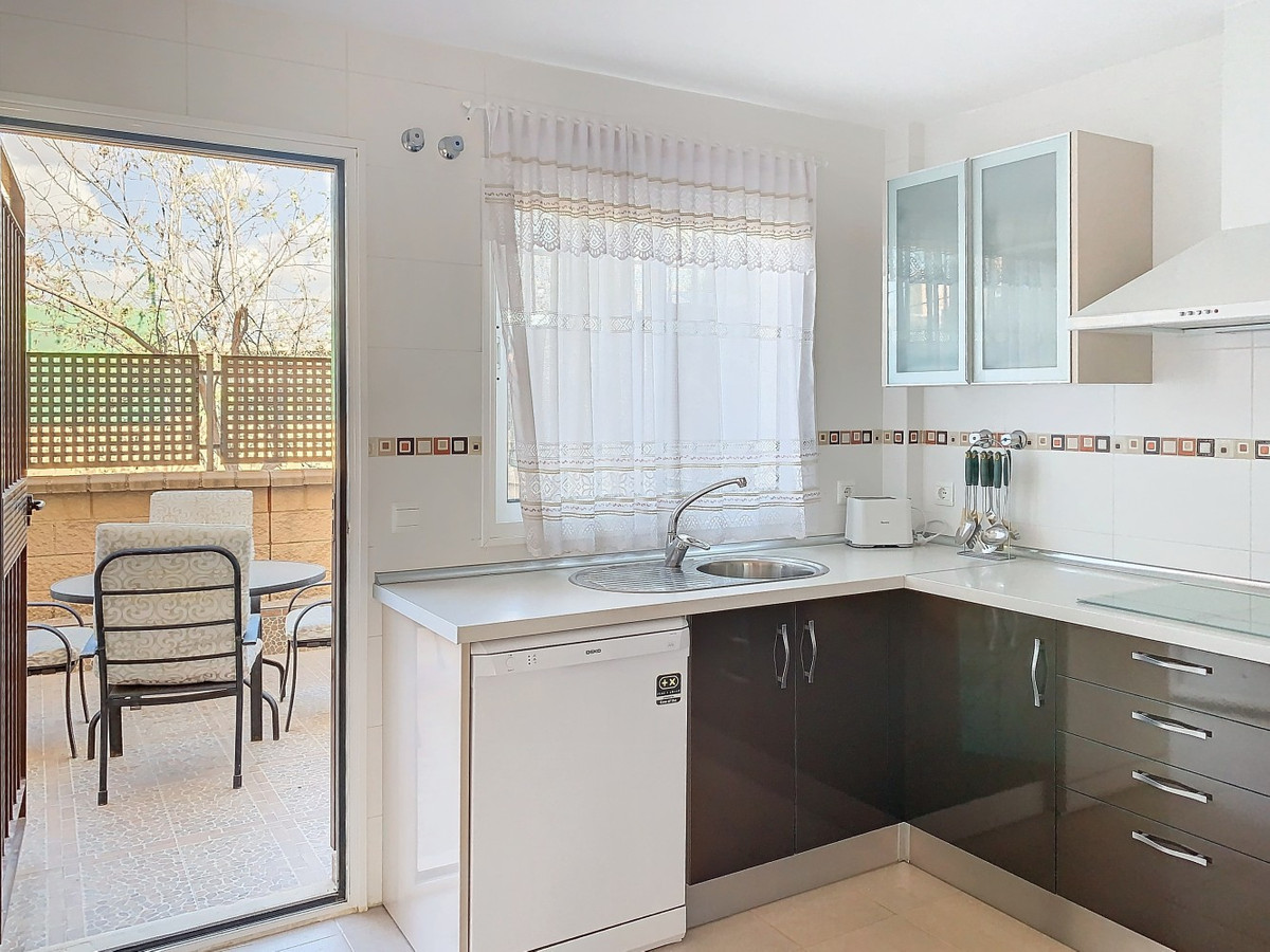 2 Bed Townhouse for sale in Valleniza Costa Del Sol East, Málaga, Spain