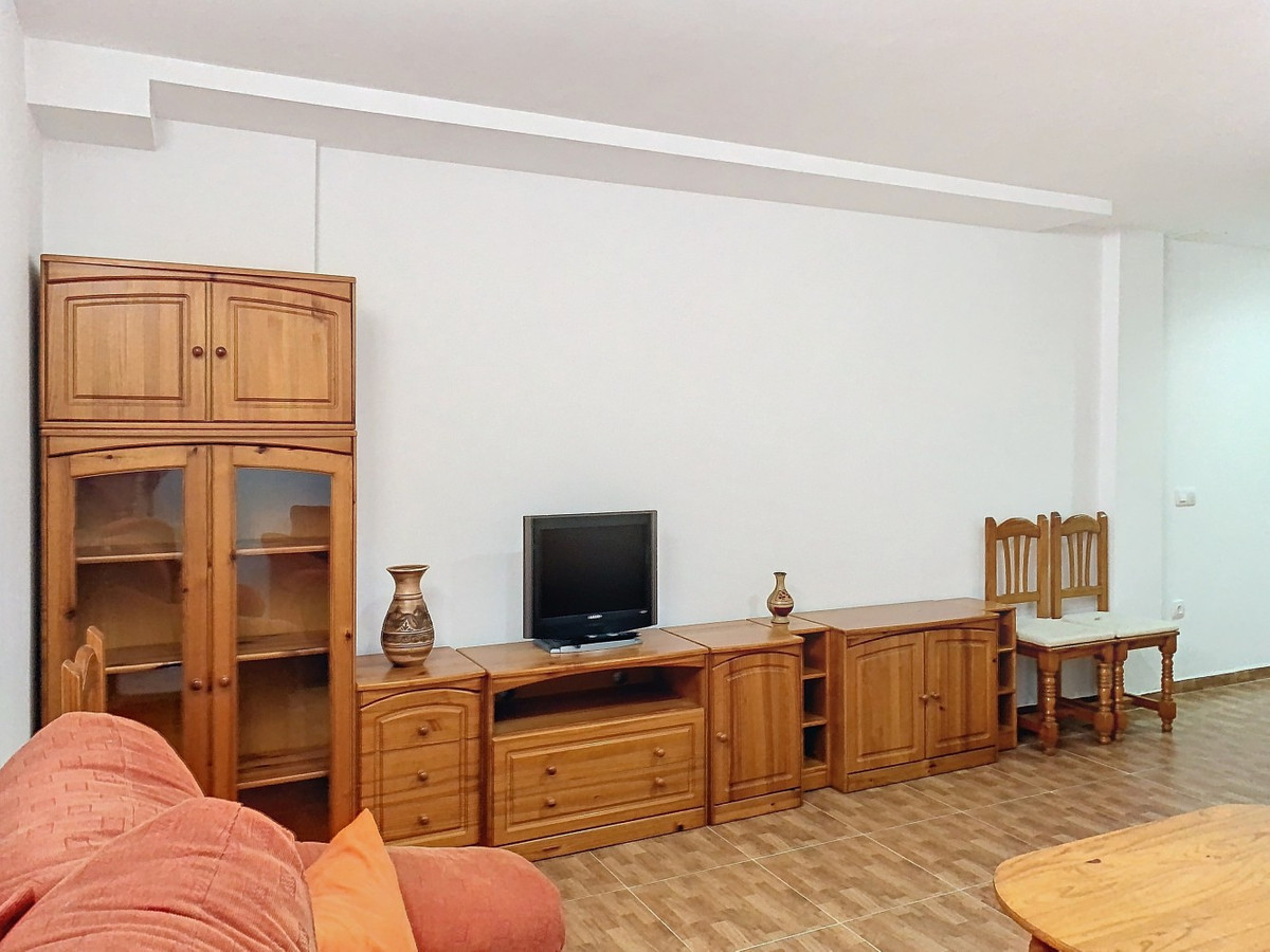 2 Bed Townhouse for sale in Valleniza Costa Del Sol East, Málaga, Spain