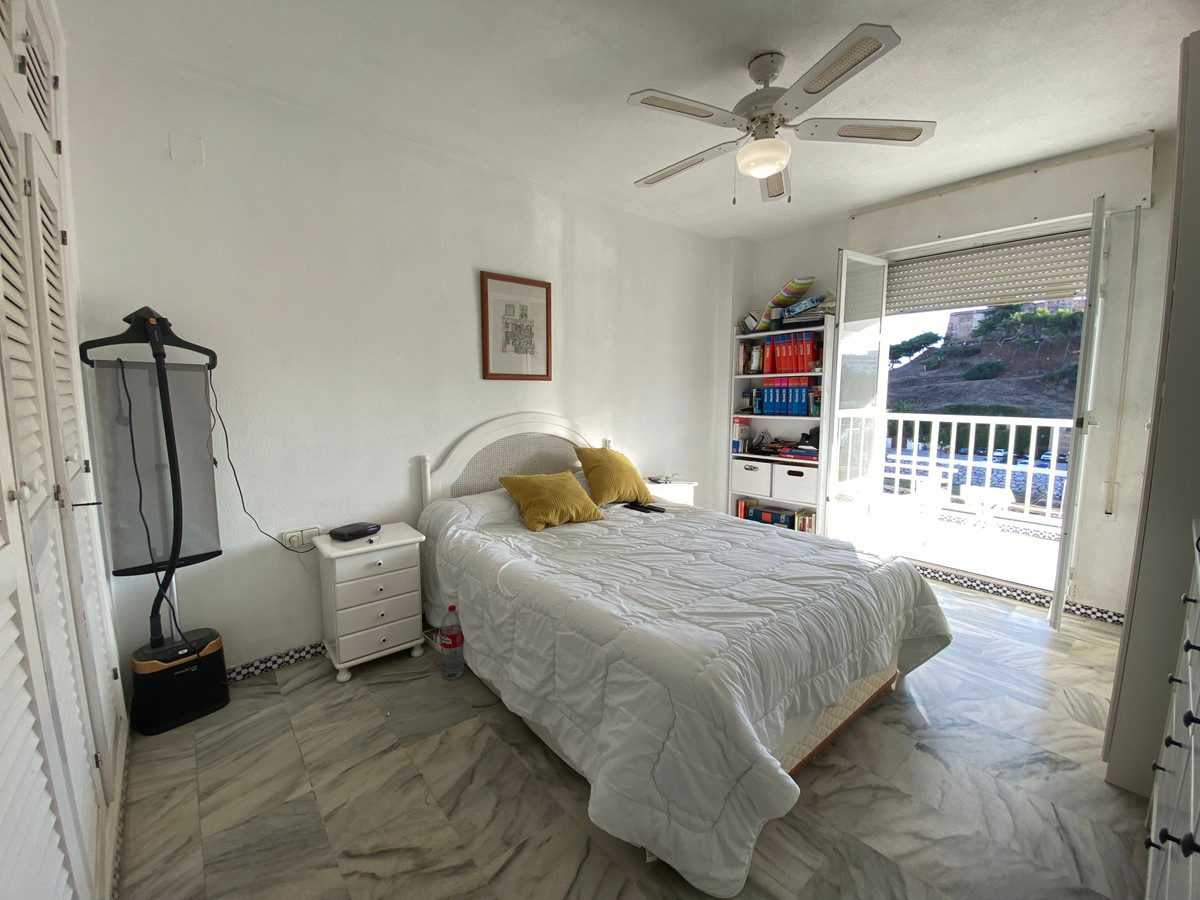 3 Bed Apartment for sale in Fuengirola Costa Del Sol, Málaga, Spain