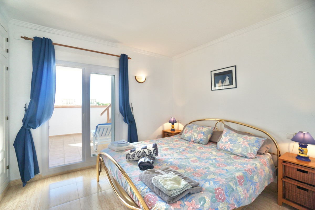 Se vende Apartamento Planta Baja de 2 dormitorios en Costa Blanca, Alicante, España