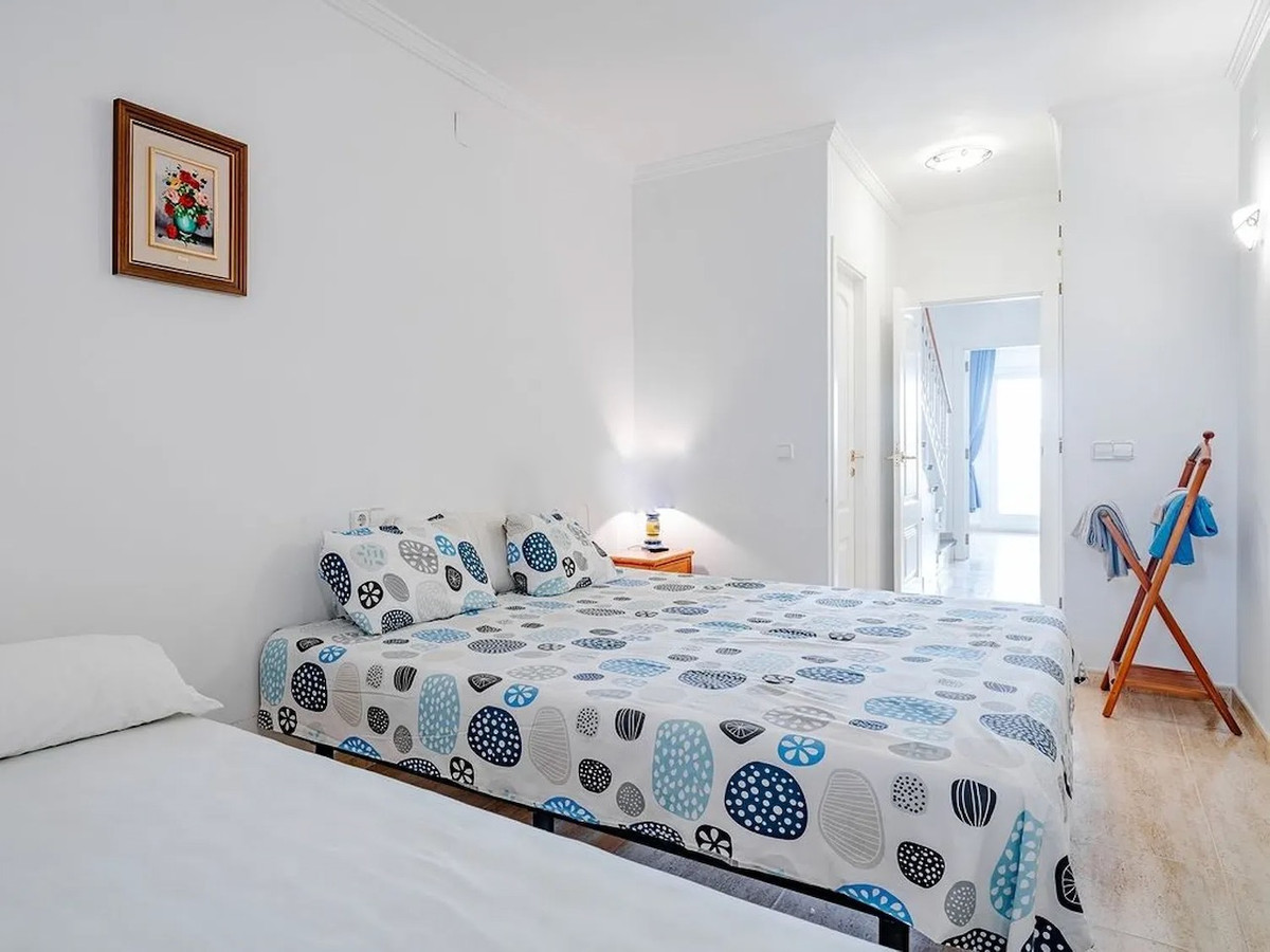 Se vende Apartamento Planta Baja de 2 dormitorios en Costa Blanca, Alicante, España