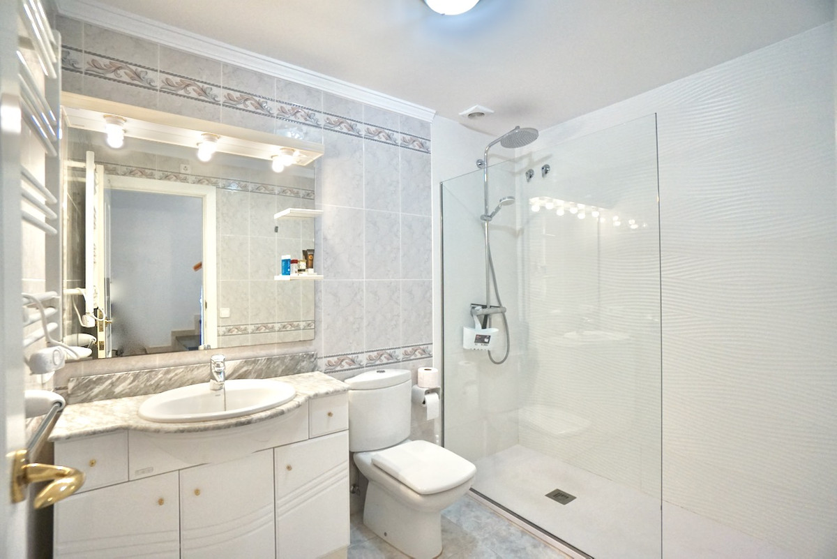 Se vende Apartamento Planta Baja de 2 dormitorios en Costa Blanca, Alicante, España