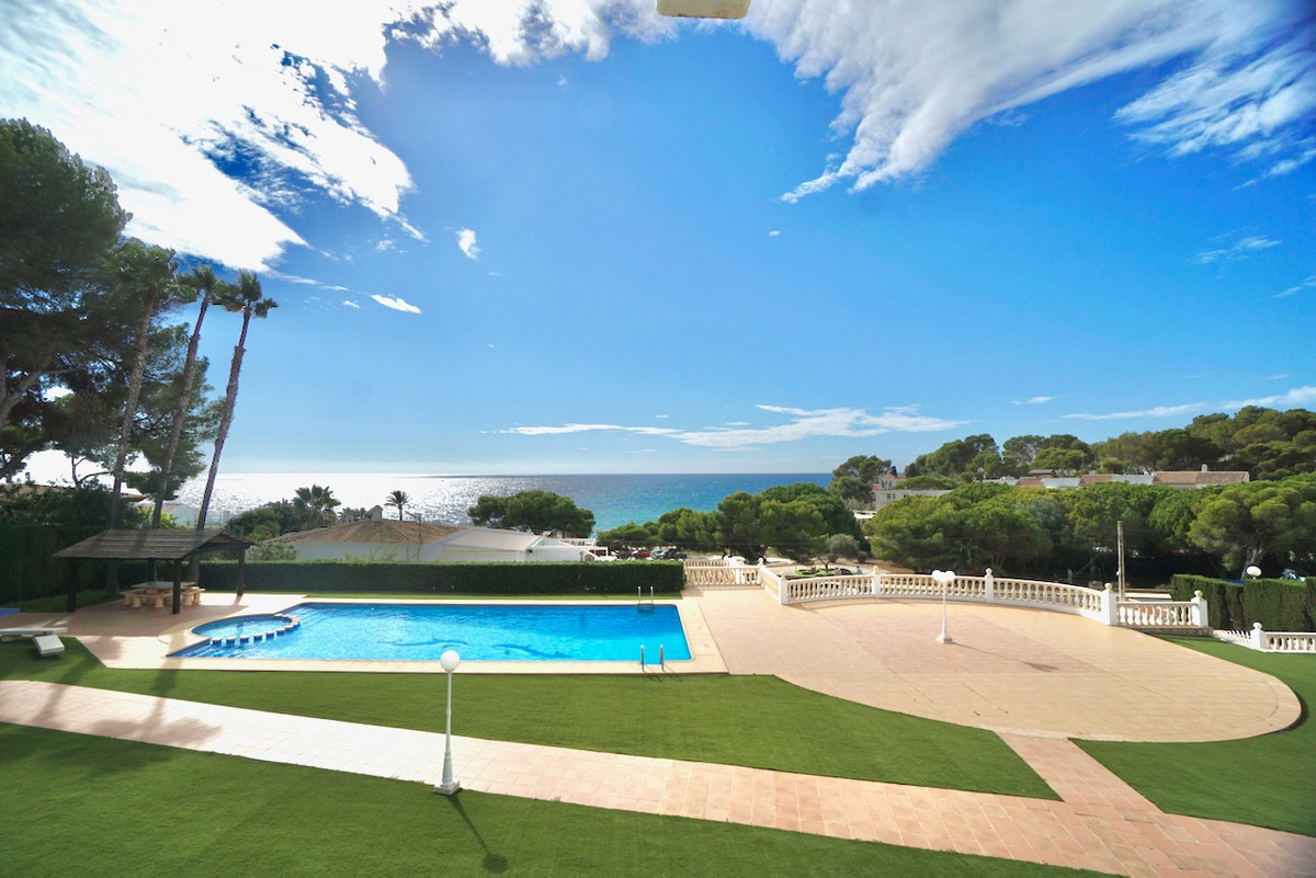 Se vende Apartamento Planta Baja de 2 dormitorios en Costa Blanca, Alicante, España