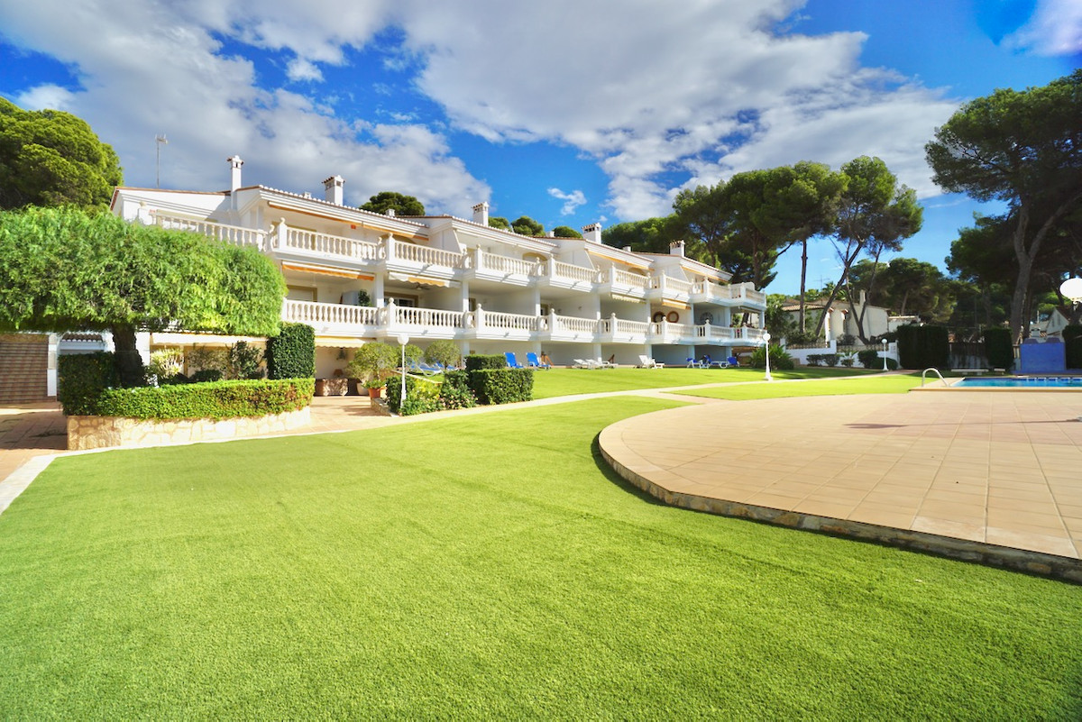Se vende Apartamento Planta Baja de 2 dormitorios en Costa Blanca, Alicante, España