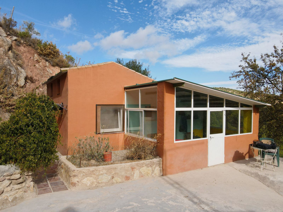 Se vende Finca - Cortijo de 3 dormitorios en Costa Del Sol, Málaga, España