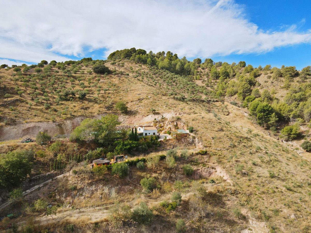 Se vende Finca - Cortijo de 3 dormitorios en Costa Del Sol, Málaga, España