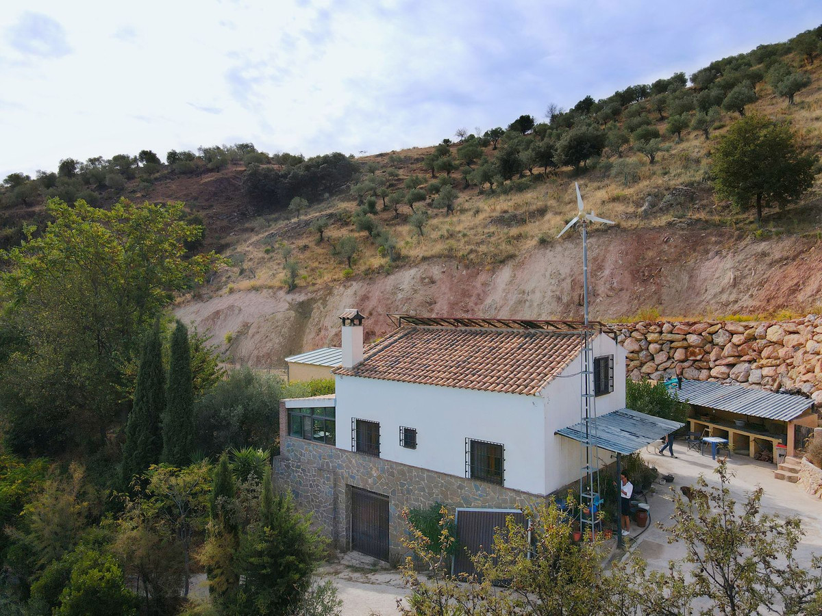 Se vende Finca - Cortijo de 3 dormitorios en Costa Del Sol, Málaga, España