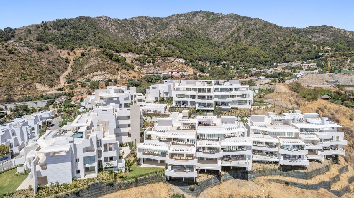 Se vende Apartamento Planta Media de 3 dormitorios en Costa Del Sol, Málaga, España
