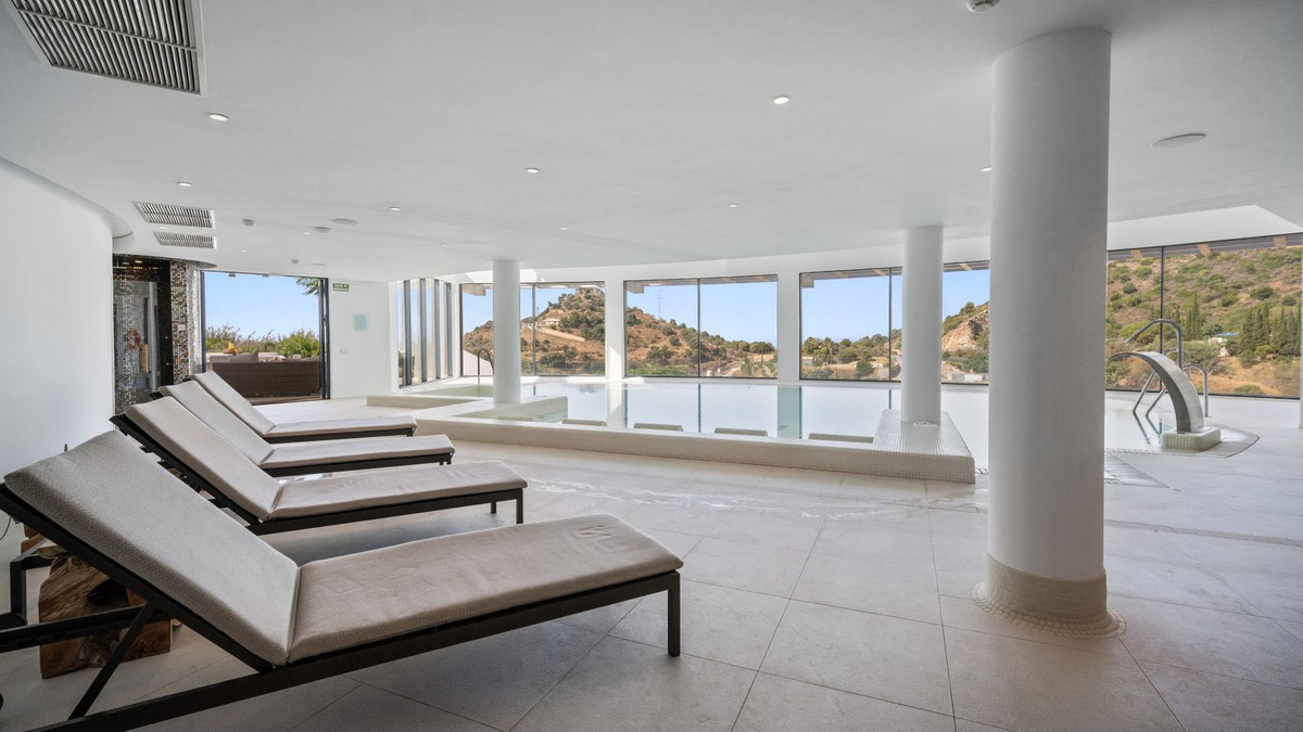 Se vende Apartamento Planta Media de 3 dormitorios en Costa Del Sol, Málaga, España