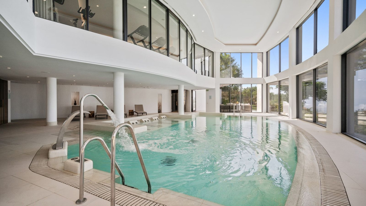 Se vende Apartamento Planta Media de 3 dormitorios en Costa Del Sol, Málaga, España