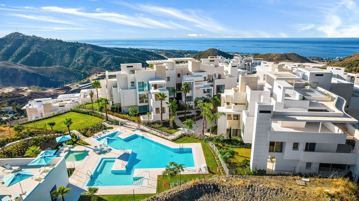 Se vende Apartamento Planta Media de 3 dormitorios en Costa Del Sol, Málaga, España