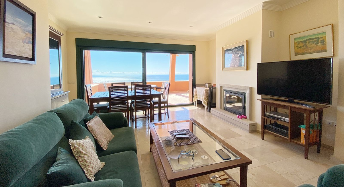 2 Bed Apartment for sale in El Rosario Costa Del Sol, Málaga, Spain
