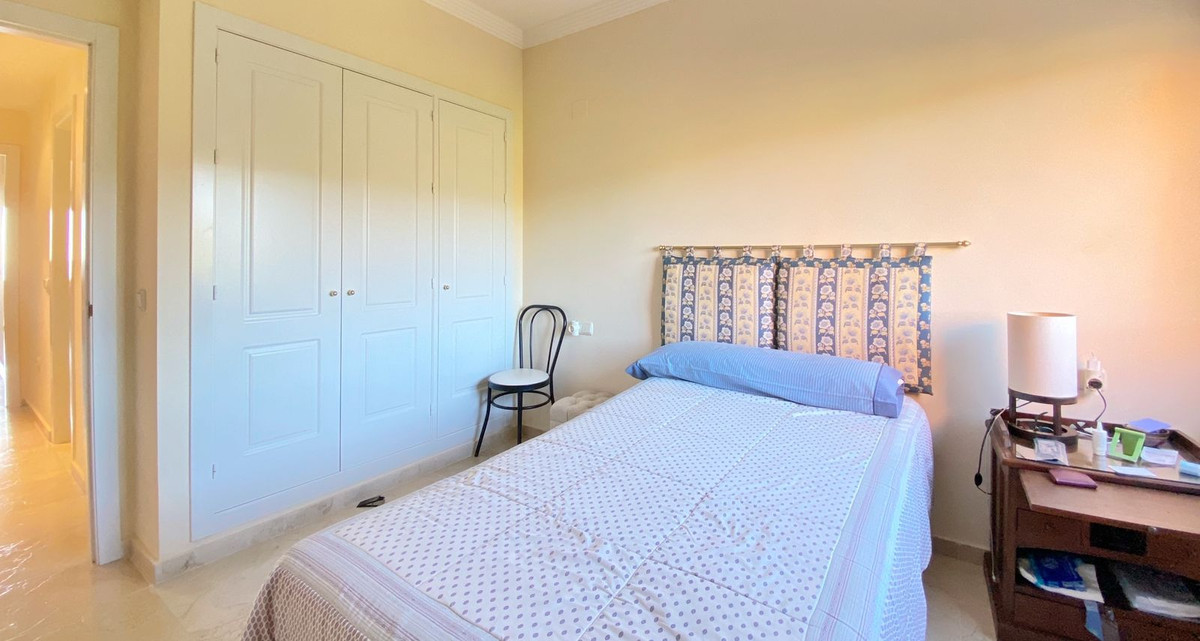 2 Bed Apartment for sale in El Rosario Costa Del Sol, Málaga, Spain
