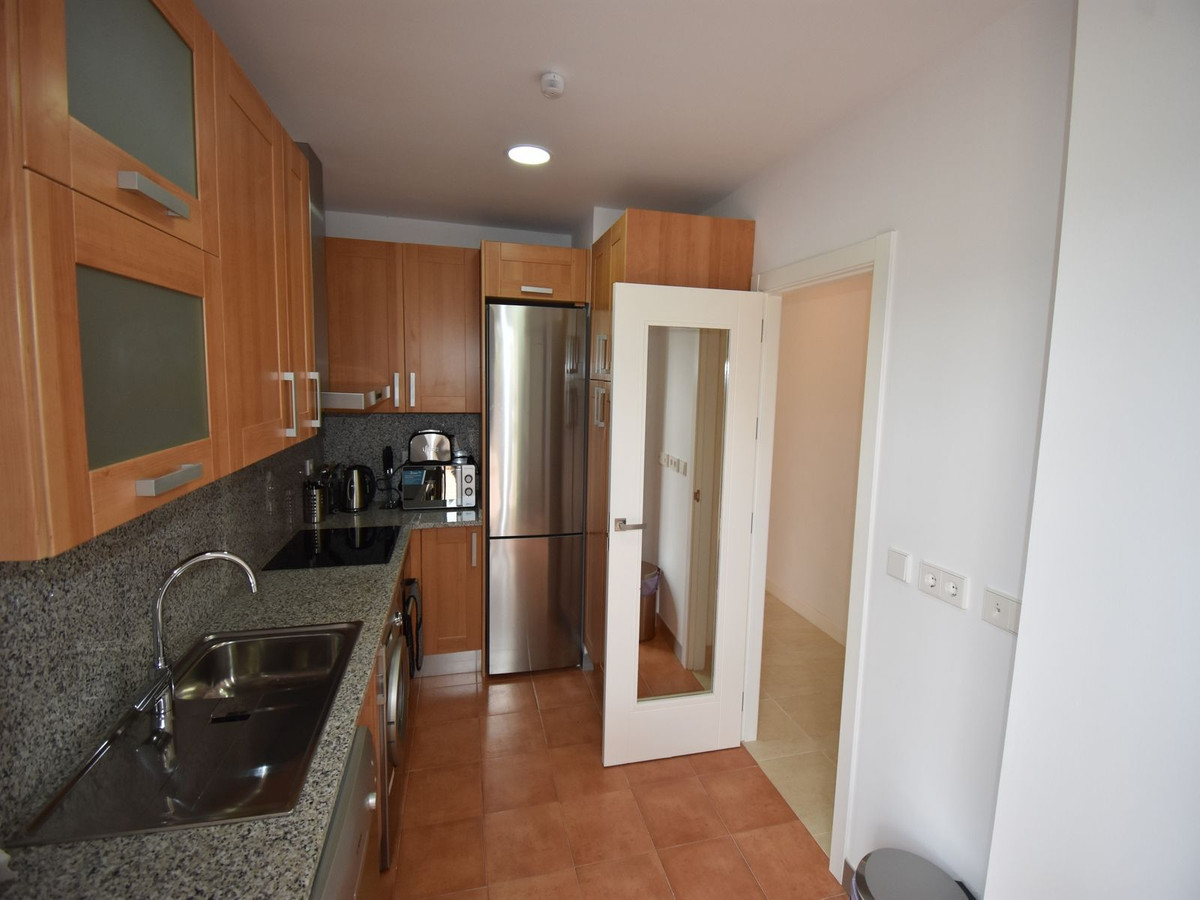 2 Bed Apartment for sale in Estepona Costa Del Sol, Málaga, Spain