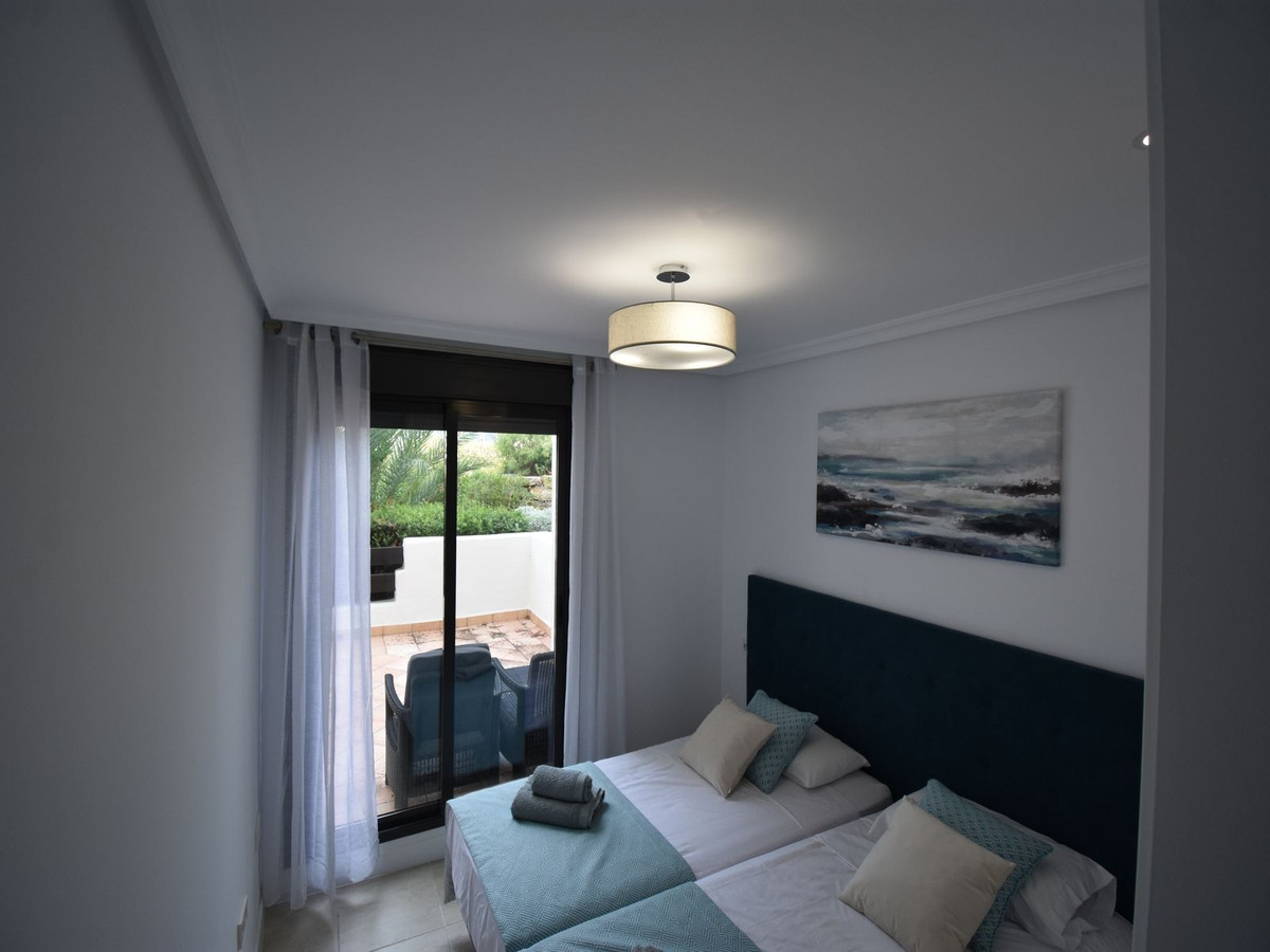 2 Bed Apartment for sale in Estepona Costa Del Sol, Málaga, Spain