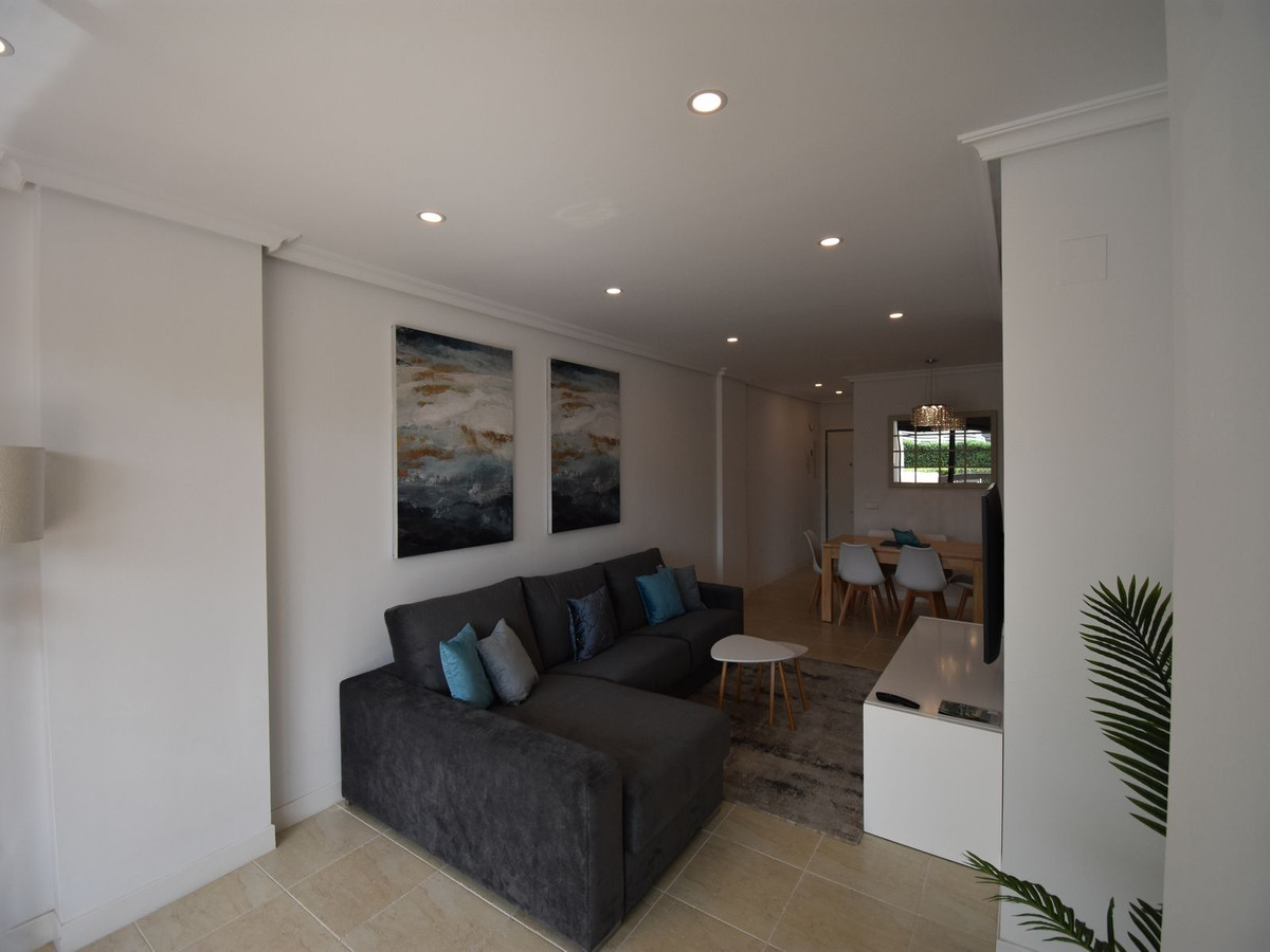 2 Bed Apartment for sale in Estepona Costa Del Sol, Málaga, Spain