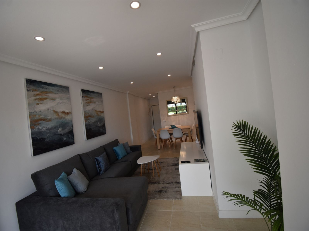 2 Bed Apartment for sale in Estepona Costa Del Sol, Málaga, Spain