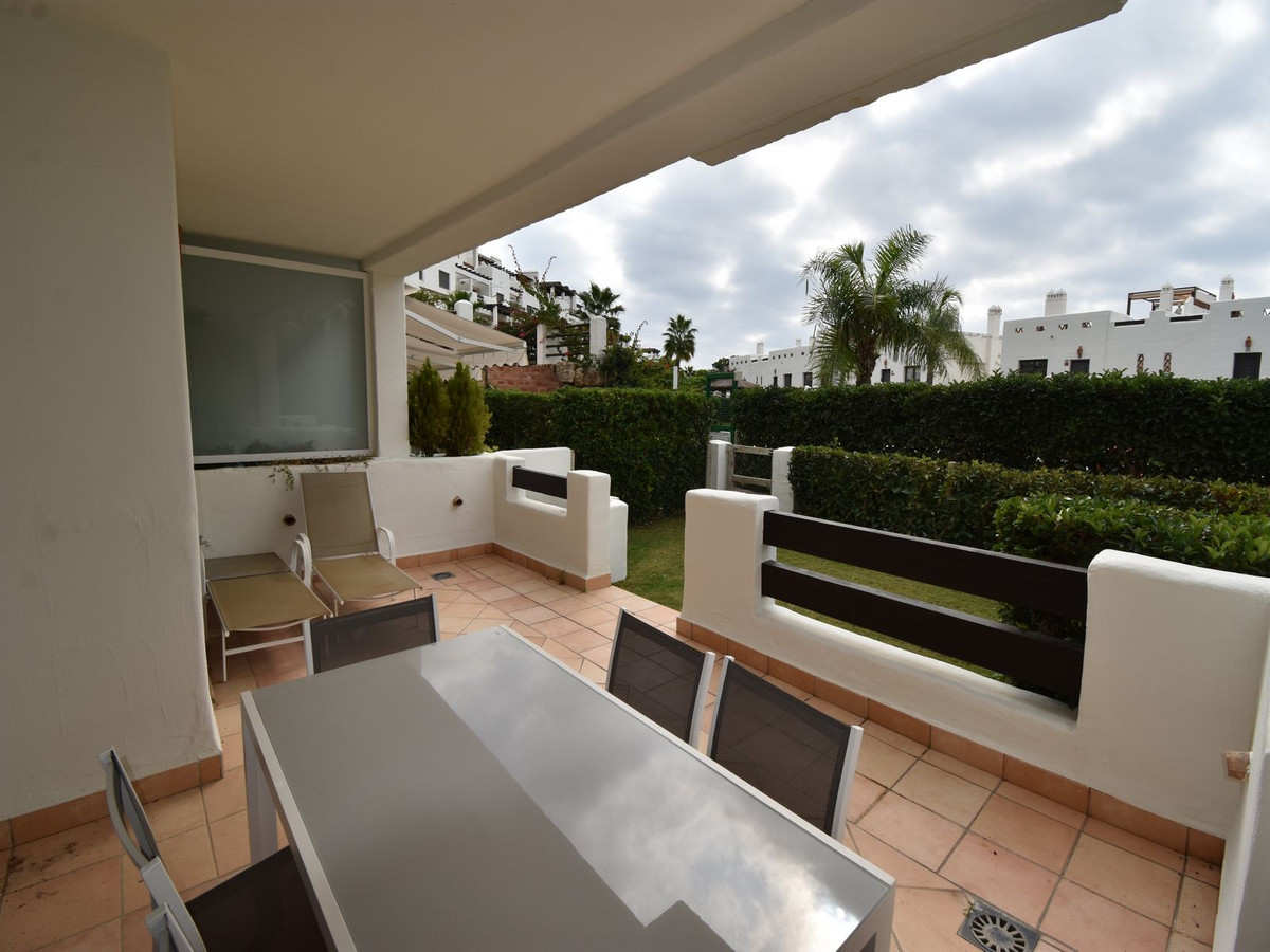 2 Bed Apartment for sale in Estepona Costa Del Sol, Málaga, Spain