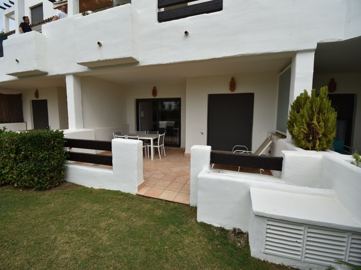 2 Bed Apartment for sale in Estepona Costa Del Sol, Málaga, Spain