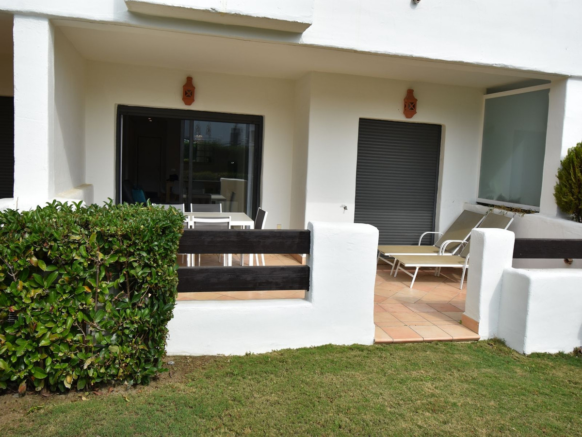 2 Bed Apartment for sale in Estepona Costa Del Sol, Málaga, Spain