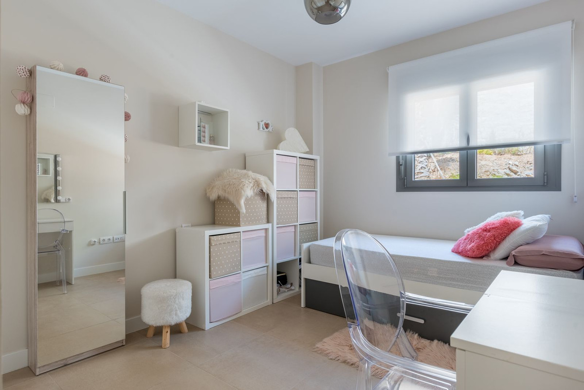 3 Bed Apartment for sale in Benalmadena Costa Del Sol, Málaga, Spain