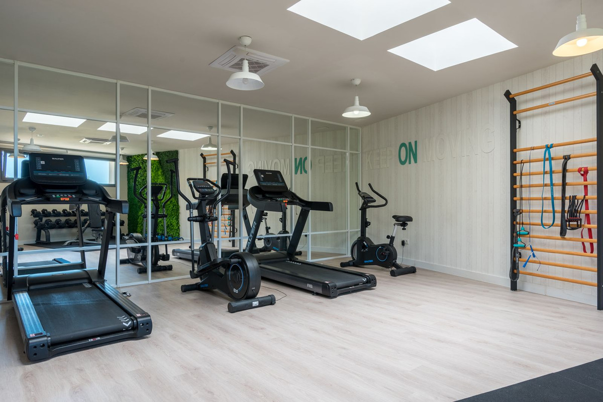 3 Bed Apartment for sale in Benalmadena Costa Del Sol, Málaga, Spain