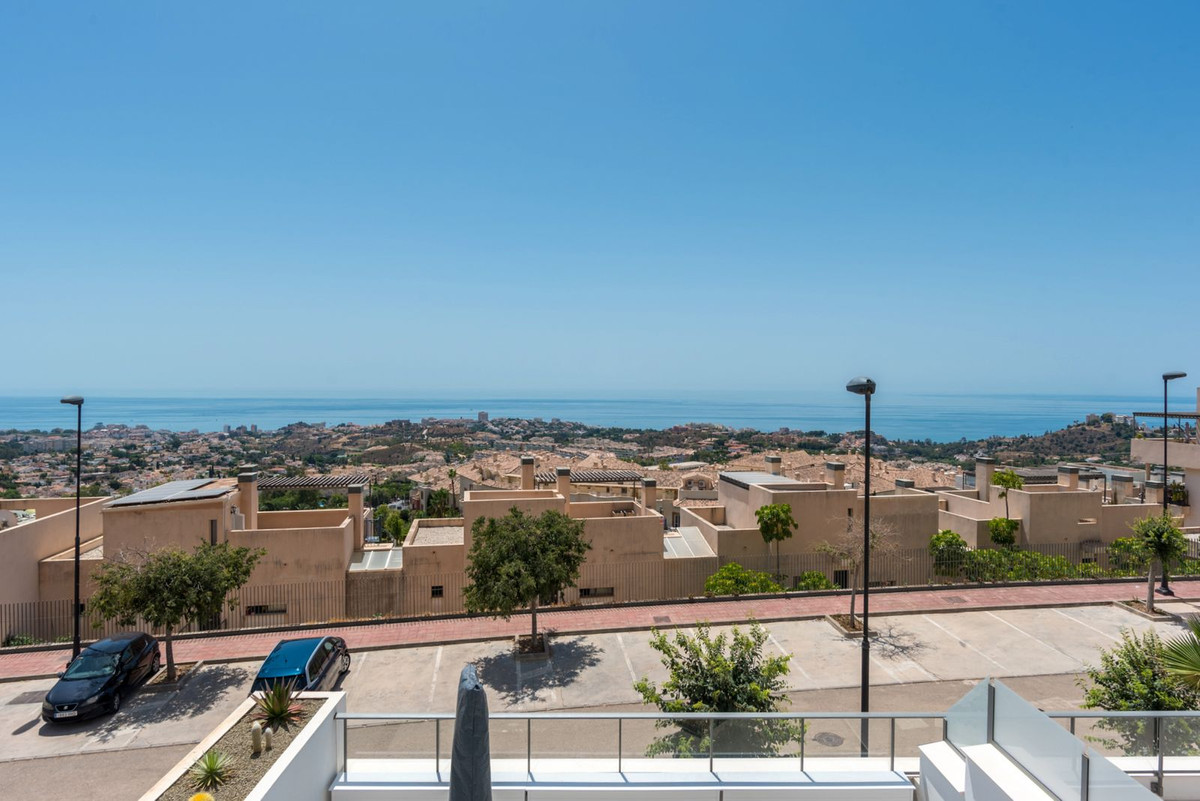 3 Bed Apartment for sale in Benalmadena Costa Del Sol, Málaga, Spain