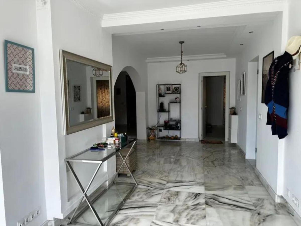 5 Bed Townhouse for sale in Marbella Costa Del Sol, Málaga, Spain