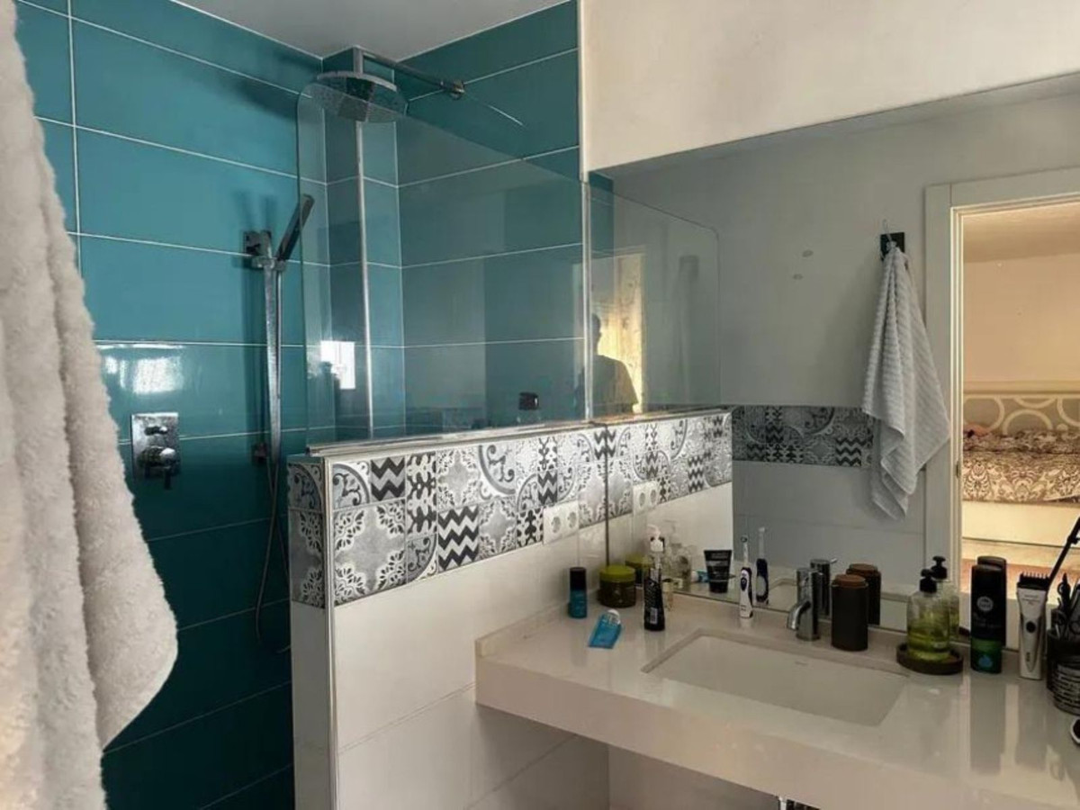 5 Bed Townhouse for sale in Marbella Costa Del Sol, Málaga, Spain