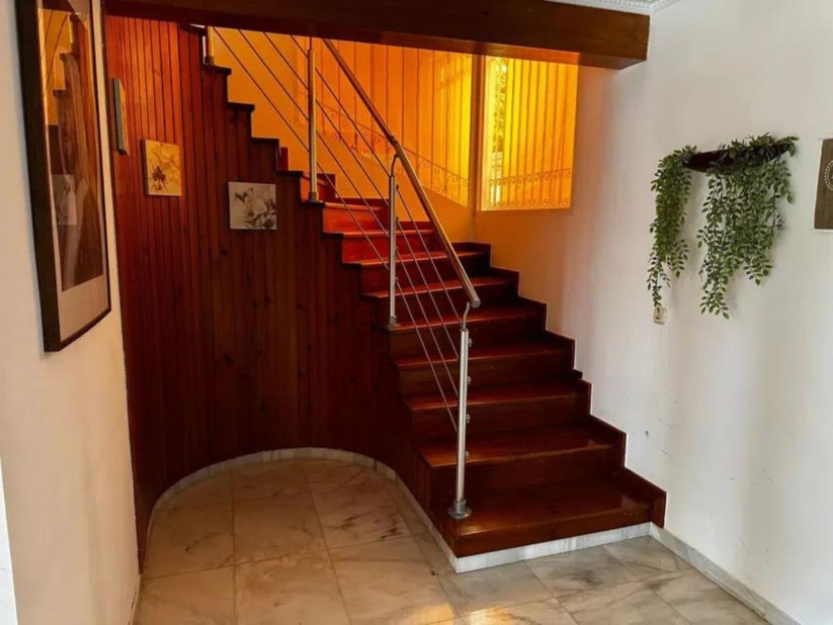 5 Bed Townhouse for sale in Marbella Costa Del Sol, Málaga, Spain