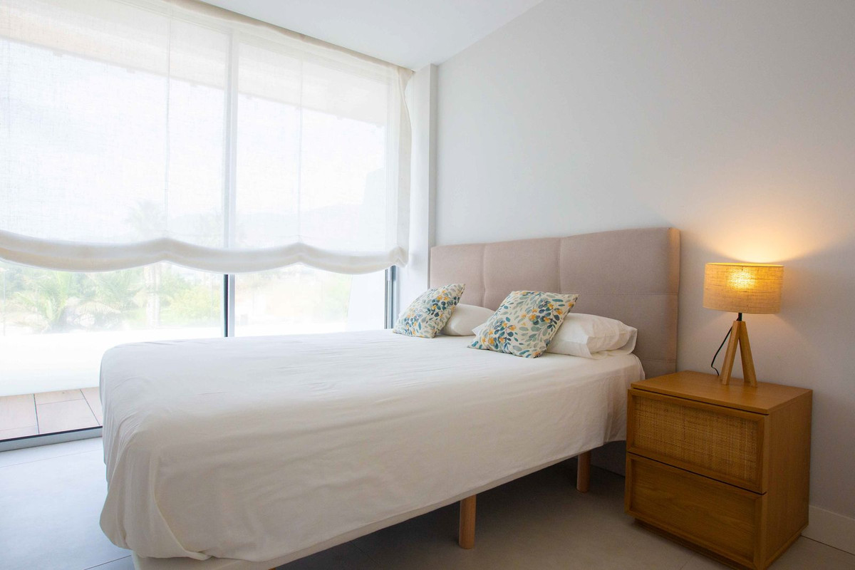 3 Bed Apartment for sale in Estepona Costa Del Sol, Málaga, Spain